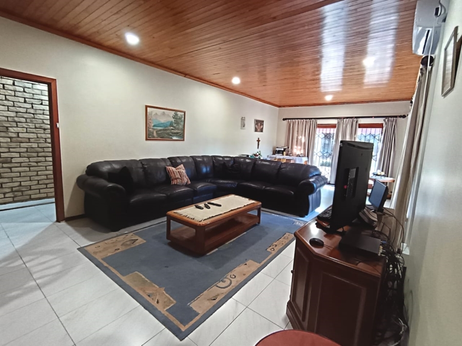 6 Bedroom Property for Sale in Winterhoek Park Eastern Cape